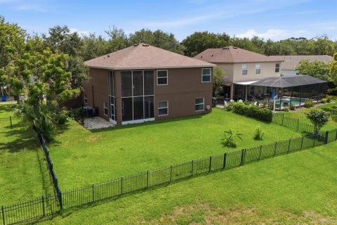 House in Fish Hawk, Florida 5 bedrooms, 302.49 sq.m. № 2196479 - photo 5