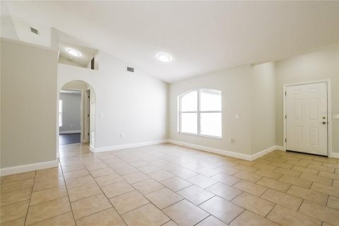 Купить виллу или дом в Делтона, Флорида 4 комнаты, 167.6м2, № 1815499 - фото 3