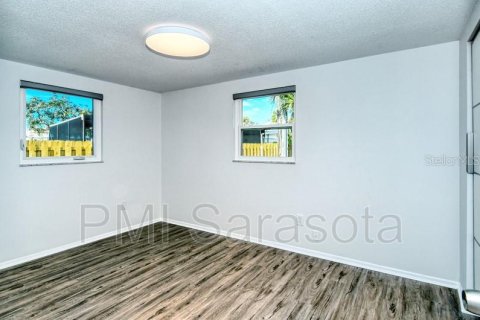 Снять в аренду квартиру в Сарасота, Флорида 2 спальни, 75.62м2, № 1848458 - фото 6