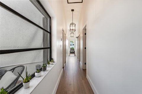 House in Plantation, Florida 4 bedrooms, 235.79 sq.m. № 2065658 - photo 29