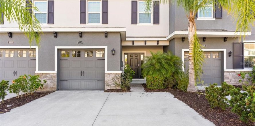 Adosado en Sarasota, Florida 3 dormitorios, 145.58 m2 № 1651513