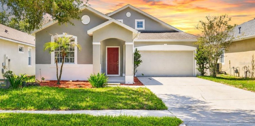 Villa ou maison à Windermere, Floride 3 chambres, 177.54 m2 № 2147646