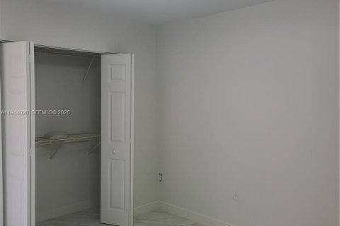 Apartment in Miami, Florida 2 bedrooms, 72.65 sq.m. № 2001018 - photo 5