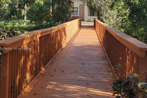 Снять в аренду кондоминиум в Санрайз, Флорида 2 спальни, 95.13м2, № 2043445 - фото 21