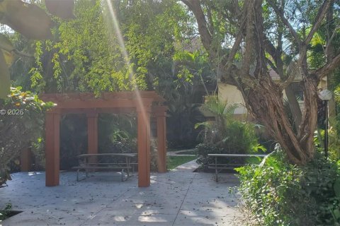 Снять в аренду кондоминиум в Санрайз, Флорида 2 спальни, 95.13м2, № 2043445 - фото 23