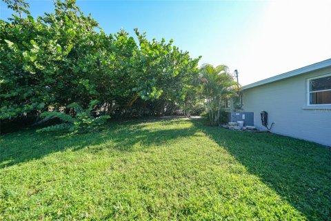 Villa ou maison à vendre à Port Charlotte, Floride: 3 chambres, 158.77 m2 № 1910593 - photo 26