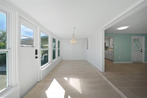 Villa ou maison à vendre à Port Charlotte, Floride: 3 chambres, 158.77 m2 № 1910593 - photo 9