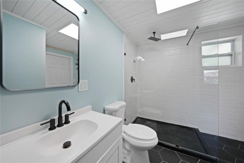 Villa ou maison à vendre à Port Charlotte, Floride: 3 chambres, 158.77 m2 № 1910593 - photo 17
