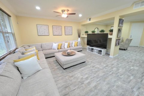 Villa ou maison à vendre à Orlando, Floride: 3 chambres, 209.87 m2 № 2406547 - photo 19