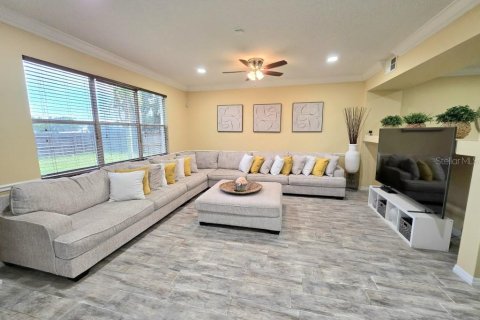 Villa ou maison à vendre à Orlando, Floride: 3 chambres, 209.87 m2 № 2406547 - photo 4