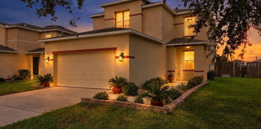 Villa ou maison à Orlando, Floride 3 chambres, 209.87 m2 № 2406547