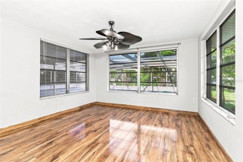 Villa ou maison à vendre à Port Richey, Floride: 3 chambres, 131.55 m2 № 2408579 - photo 5