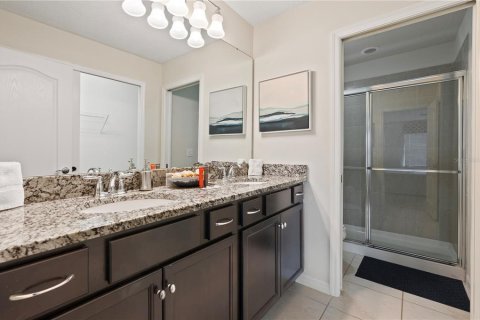 Townhouse in Kissimmee, Florida 5 bedrooms, 210.24 sq.m. № 1334377 - photo 25