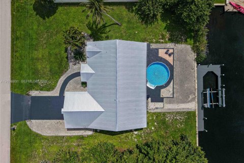 Villa ou maison à vendre à Cape Coral, Floride: 3 chambres № 2414309 - photo 3