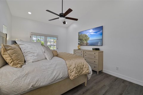 Villa ou maison à vendre à Cape Coral, Floride: 3 chambres № 2414309 - photo 28
