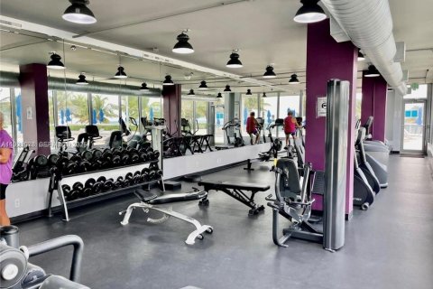 Copropriété à louer à Miami Beach, Floride: 52.49 m2 № 1999494 - photo 25