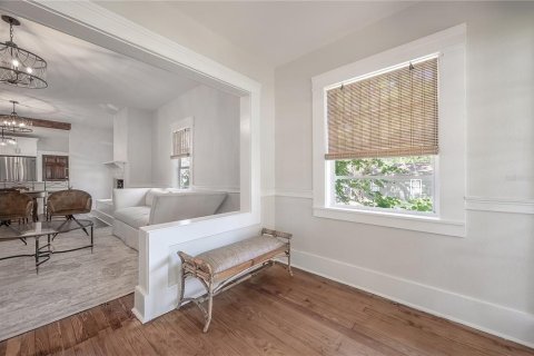 Casa en alquiler en Tampa, Florida, 2 dormitorios, 124.4 m2 № 2421717 - foto 9