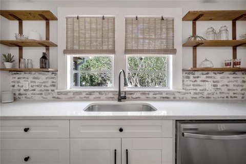 Casa en alquiler en Tampa, Florida, 2 dormitorios, 124.4 m2 № 2421717 - foto 26