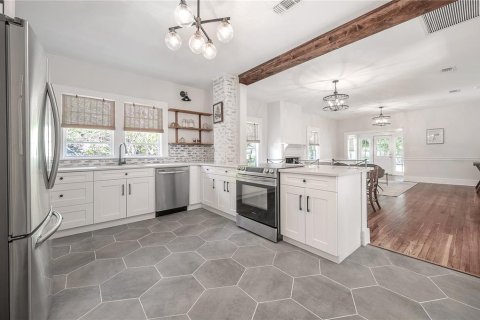 Casa en alquiler en Tampa, Florida, 2 dormitorios, 124.4 m2 № 2421717 - foto 24