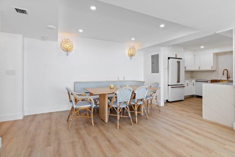 Copropriété à vendre à West Palm Beach, Floride: 2 chambres, 99.68 m2 № 2087698 - photo 4