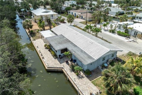 Casa en venta en Longboat Key, Florida, 2 dormitorios, 115.94 m2 № 1612565 - foto 1
