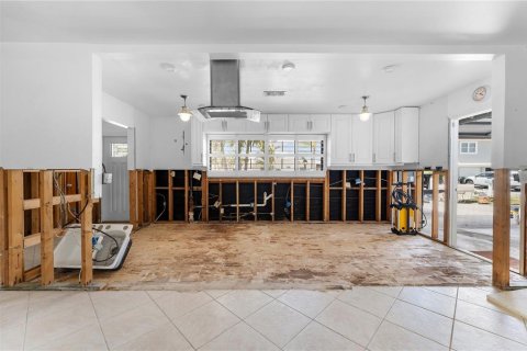 Casa en venta en Longboat Key, Florida, 2 dormitorios, 115.94 m2 № 1612565 - foto 24