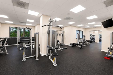 Copropriété à louer à Miami, Floride: 1 chambre, 86.4 m2 № 2331776 - photo 10