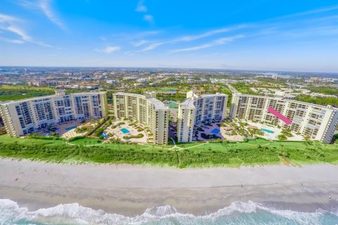 Condo in Jupiter, Florida, 2 bedrooms № 2251206