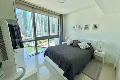 Condo in Miami, Florida, 3 bedrooms № 2153701 - photo 20