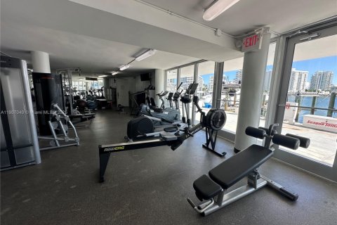 Copropriété à louer à Miami Beach, Floride: 62.99 m2 № 1966214 - photo 16