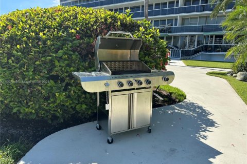 Copropriété à louer à Miami Beach, Floride: 62.99 m2 № 1966214 - photo 11