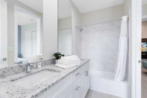 Adosado en venta en Kissimmee, Florida, 3 dormitorios, 142.14 m2 № 1569205 - foto 25