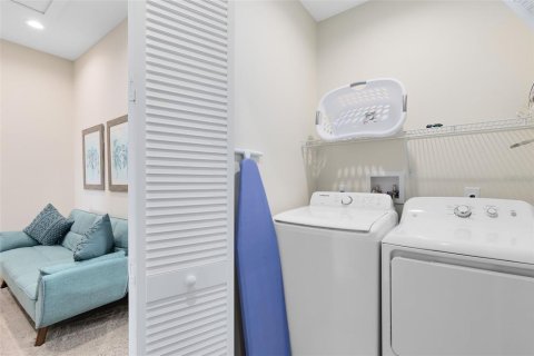 Adosado en venta en Kissimmee, Florida, 3 dormitorios, 142.14 m2 № 1569205 - foto 26