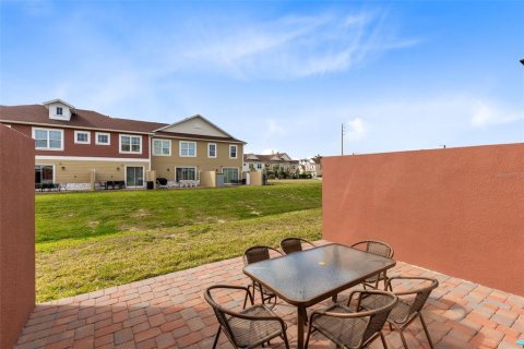 Adosado en venta en Kissimmee, Florida, 3 dormitorios, 142.14 m2 № 1569205 - foto 27