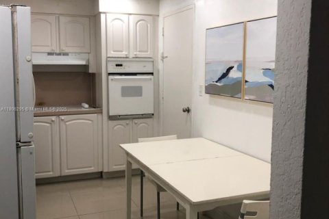 Copropriété à vendre à Hollywood, Floride: 1 chambre, 81.2 m2 № 1937623 - photo 6