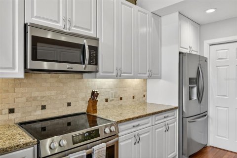 Copropriété à vendre à Tampa, Floride: 3 chambres, 248.51 m2 № 1831757 - photo 20