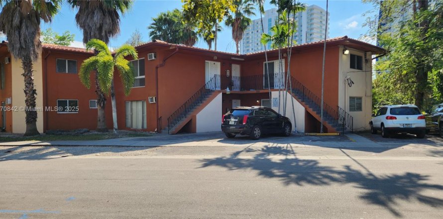 Studio à Miami, Floride № 1895556