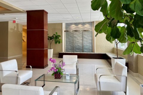 Condo in Fort Lauderdale, Florida, 2 bedrooms  № 2082938 - photo 10
