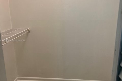 Copropriété à vendre à North Miami, Floride: 1 chambre, 75.81 m2 № 2034737 - photo 6