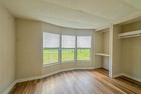 Commercial property in Auburndale, Florida 8 bedrooms, 309.92 sq.m. № 1546537 - photo 7