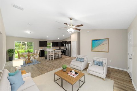 Villa ou maison à vendre à Citrus Springs, Floride: 3 chambres, 130.06 m2 № 1909027 - photo 3