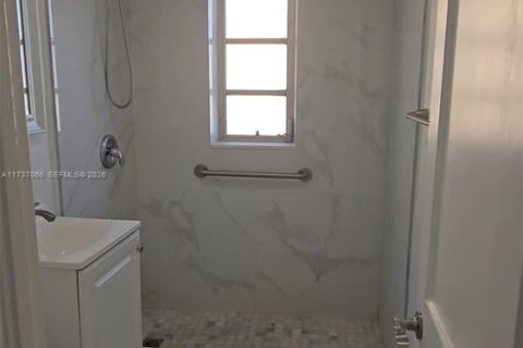 Купить кондоминиум в Хайалиа, Флорида 2 спальни, 74.32м2, № 2025027 - фото 6