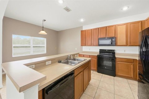 Купить виллу или дом в Киссимми, Флорида 12 комнат, 234.86м2, № 2155731 - фото 16