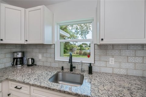 Villa ou maison à vendre à Port Charlotte, Floride: 2 chambres, 123 m2 № 1796186 - photo 16