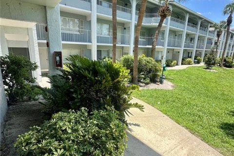 Copropriété à vendre à Altamonte Springs, Floride: 1 chambre, 46.08 m2 № 2149085 - photo 2