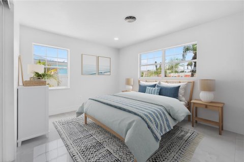 House in Saint Pete Beach, Florida 2 bedrooms, 78.78 sq.m. № 2117804 - photo 21