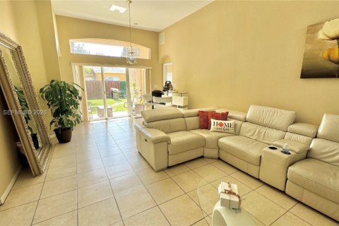 Villa ou maison à vendre à Homestead, Floride: 3 chambres, 143.26 m2 № 2251340 - photo 4