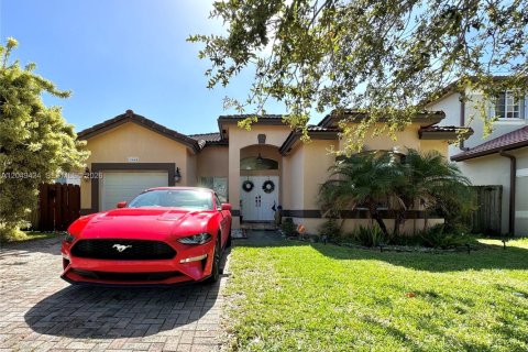 Villa ou maison à Homestead, Floride 3 chambres, 143.26 m2 № 2251340