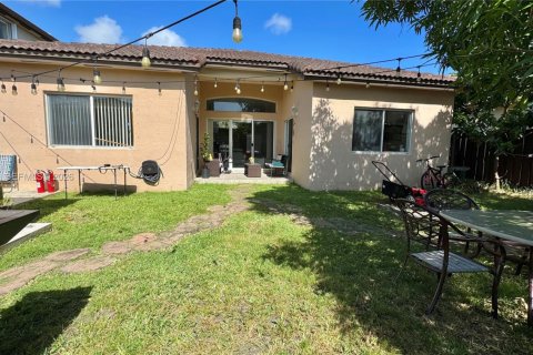 Villa ou maison à vendre à Homestead, Floride: 3 chambres, 143.26 m2 № 2251340 - photo 13