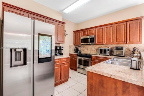 Villa ou maison à vendre à Homestead, Floride: 3 chambres, 143.26 m2 № 2251340 - photo 29